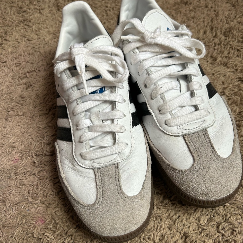Adidas Sambas